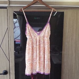 ""Tank Style Camisole" By "Victorias Secret" 🪻